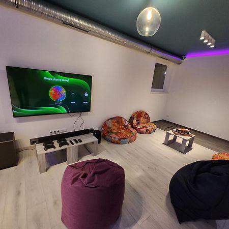 Aparthotel Apartman 18 à Debrecen Extérieur photo
