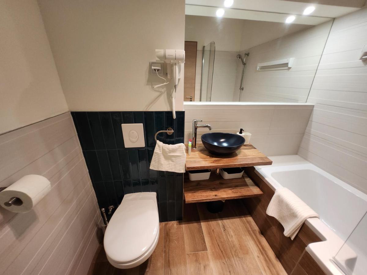 Aparthotel Apartman 18 à Debrecen Extérieur photo